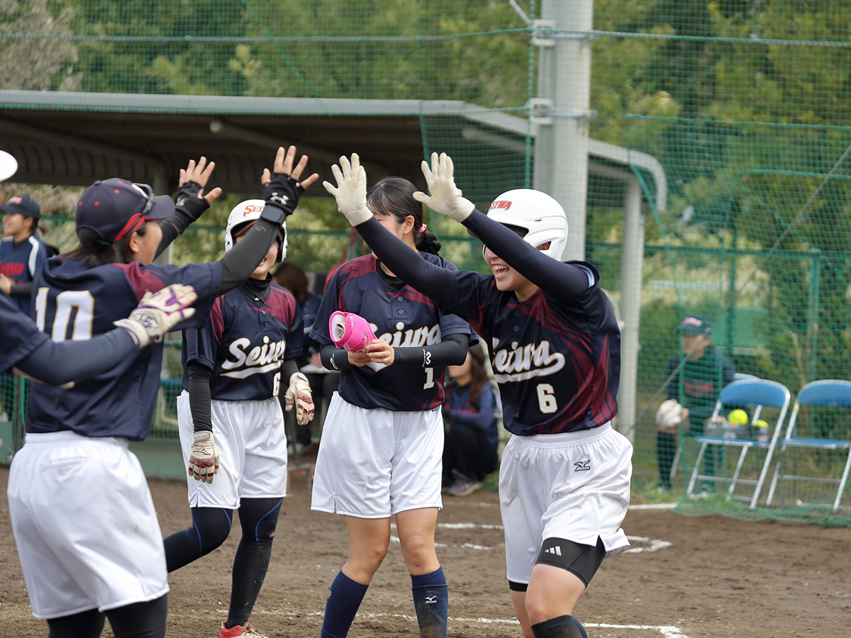 女子ソフトボール部
